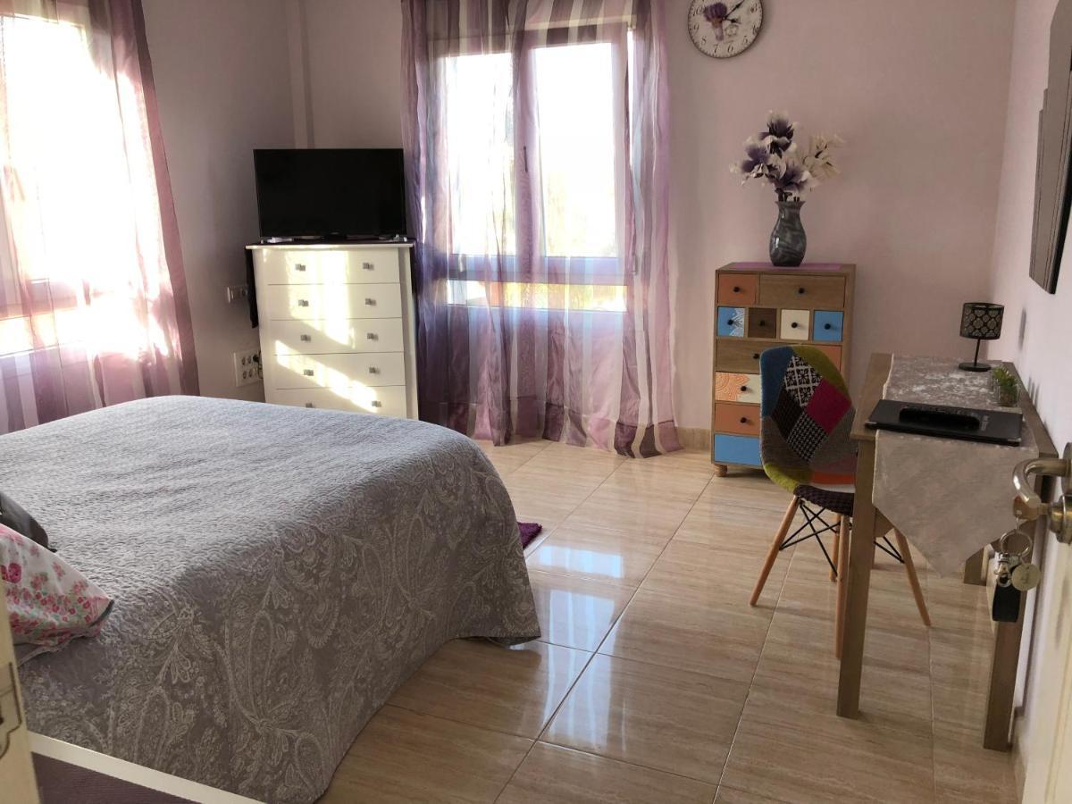 Villa Paraisos Fuengirola Pokoj fotografie